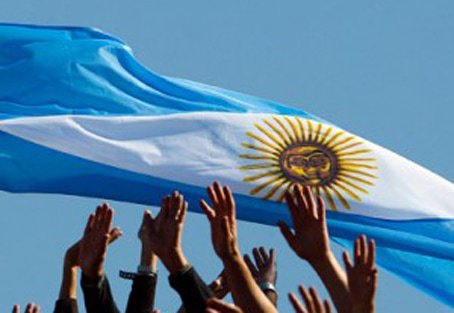 Argentina autoriza realizar documentos de identidad para personas no binarias argentina