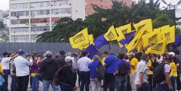 Desde Chacaito opositores denunciaron «persecución»