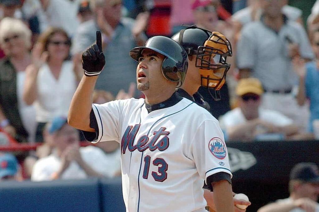 Al Salón de la Fama de los Mets es exaltado Edgardo Alfonso
