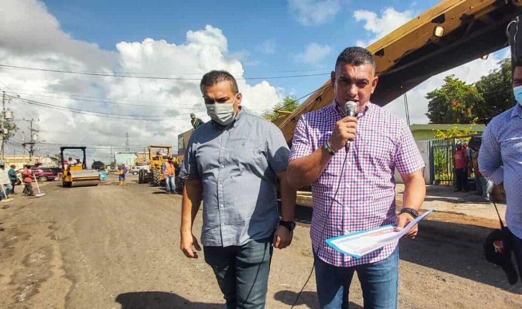 Alcaldía de San Francisco propone cambiar el nombre de Avenida 5 por «Simón Bolívar»