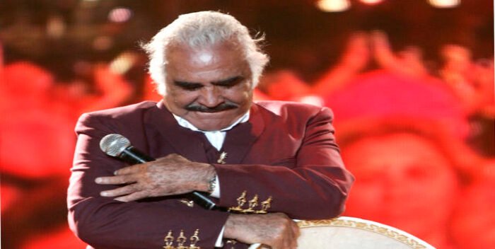 Hijo mayor de Vicente Fernández confirma que el cantante padece el síndrome de Guillain-Barré