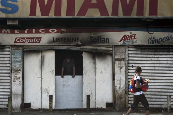 La Unión de Comercio y Servicios aseguró que solo 40 % de las empresas se encuentran abiertas NEGOO