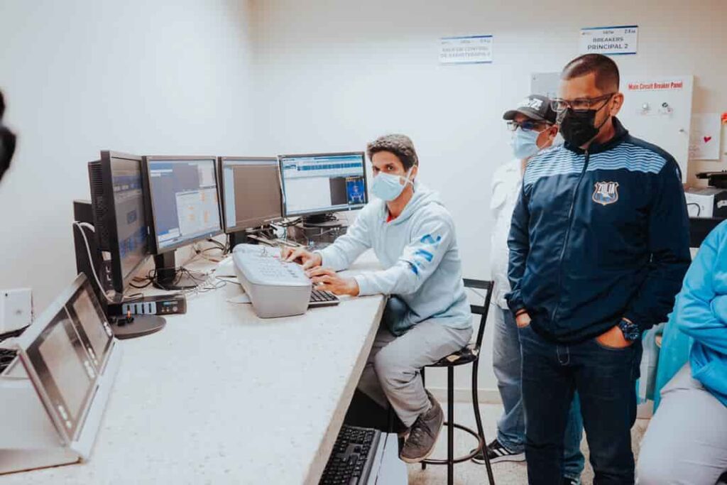 Vuelven las radioterapias al Oncológico Humberto Fernandez Morán
