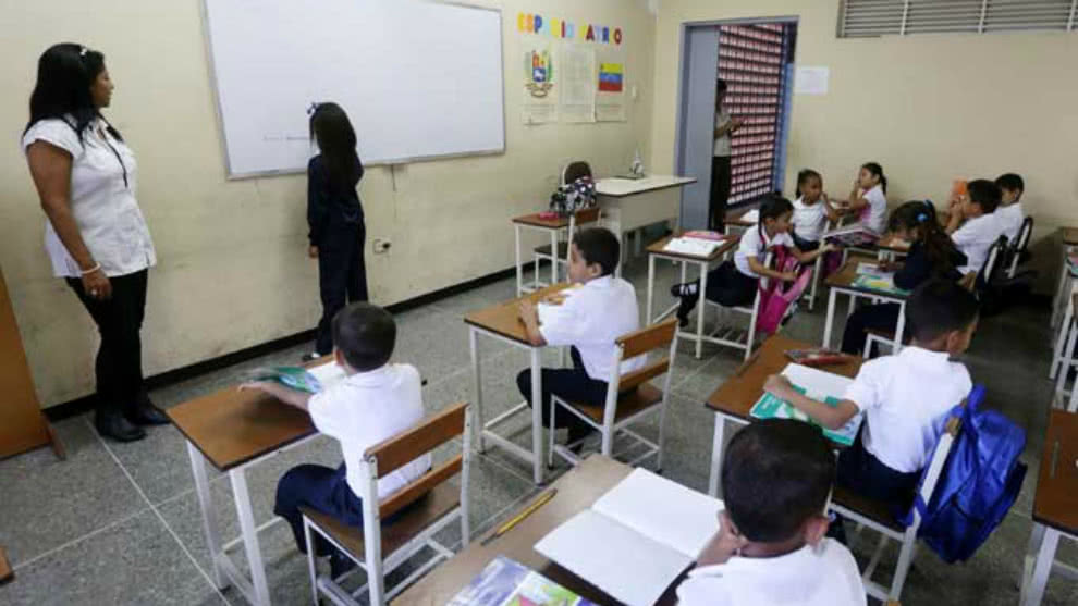 Clases presenciales comienzan el 25 de octubre