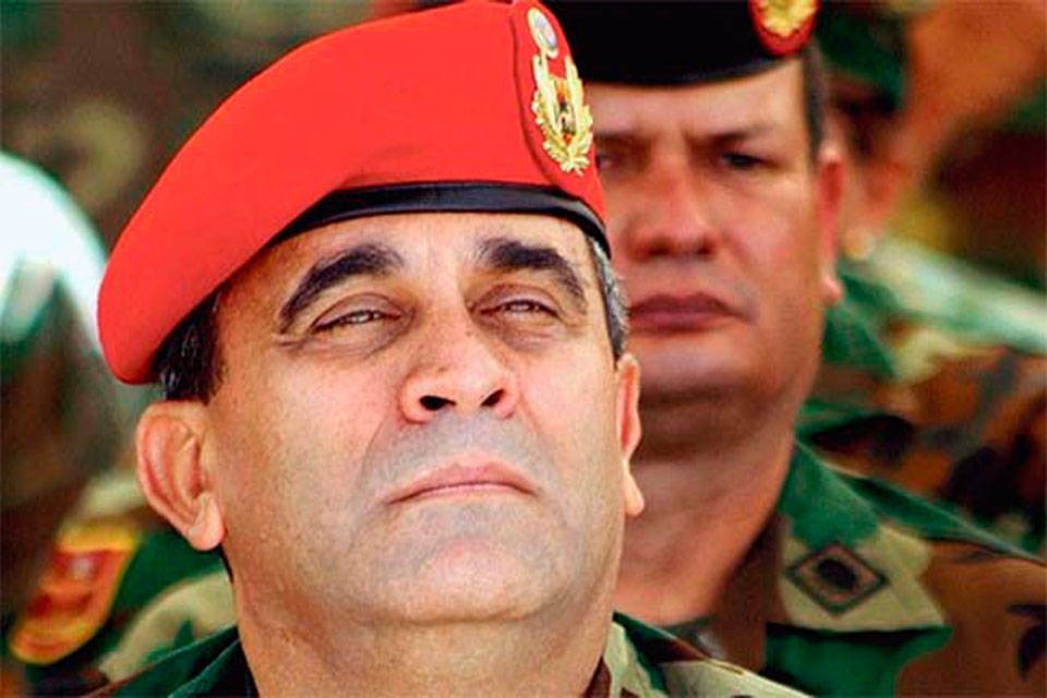 Tareck William Saab confirma la muerte de Raúl Isaías Baduel, producto de un paro cardio respiratorio