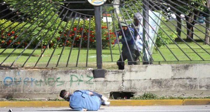 Condenado a 23 años de prisión al sargento que mató al estudiante David Vallenilla en 2017