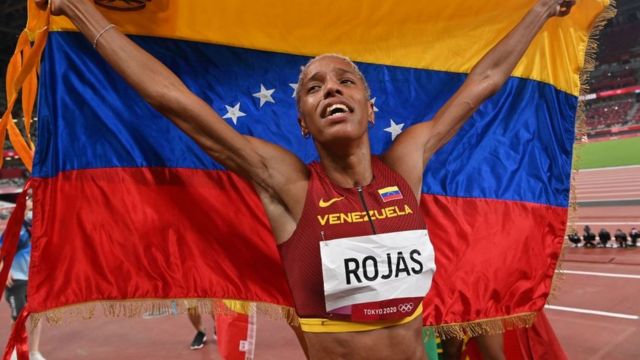 Yulimar Rojas cumplió su sueño de comprarle una casa a su familia “Tenía el propósito de darles un techo digno”