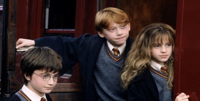 El elenco de Harry Potter se une para celebrar 20 años del estreno de la primera película de la saga (+vídeo)