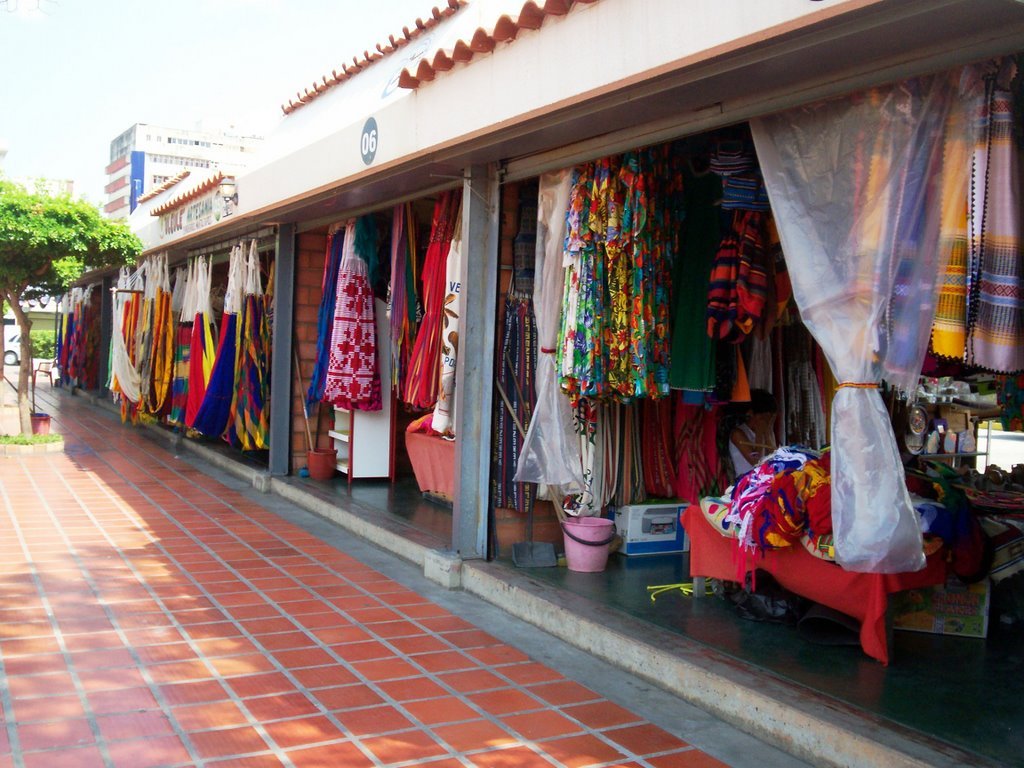 Mercado San Sebastián de Maracaibo fue saqueado