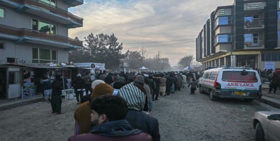 Ataque suicida en Kabul deja un muerto y tres heridos (VIDEO)