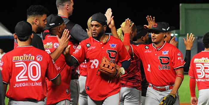 Cardenales clasificado al Round Robin tras vencer a los Tiburones de la Guaira