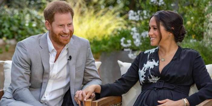 Harry y Meghan comparten la primera fotografía de su hija Lilibet (+Foto)
