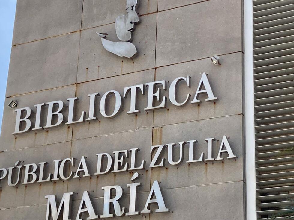 Inician trabajos de recuperación en la Biblioteca Pública del Estado