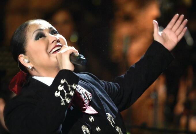 Ana Gabriel anuncia gira para celebrar sus 50 años de carrera (+Fechas)