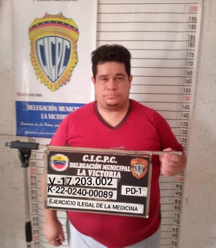 Detienen a falso ginecólogo que colocaba palitos de chupeta por implantes anticonceptivos