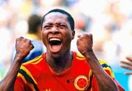 De esta manera fanaticada despide al exjugador Freddy Rincón (VIDEO)