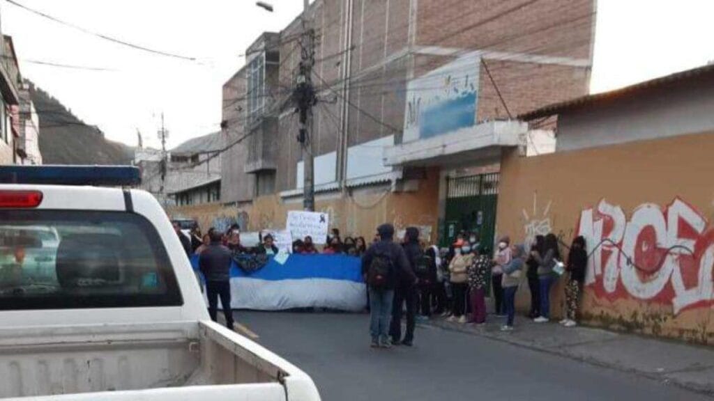 Investigan muerte de un venezolano electrocutado en un colegio de Ecuador
