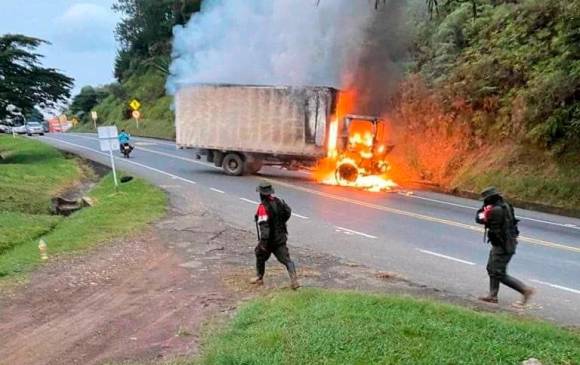 Capturado alias El Cascón, presunto miembro del Clan del Golfo involucrado en quema de vehículos en Colombia
