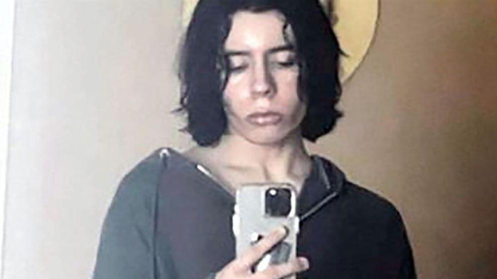 Autor de la masacre compartió fotos en sus redes sociales con dos rifles antes de perpetrar el ataque
