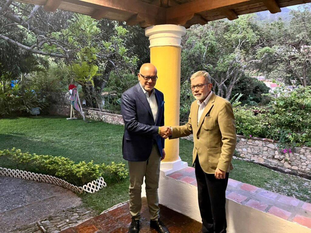 Plataforma Unitaria anuncia oficialmente el inicio de las conversaciones formales para retomar el diálogo en México