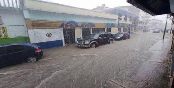 Más de 422 viviendas afectadas por fuertes lluvias en Aragua