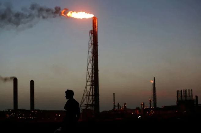 Refinería Cardón suspendió su producción de gasolina por una avería