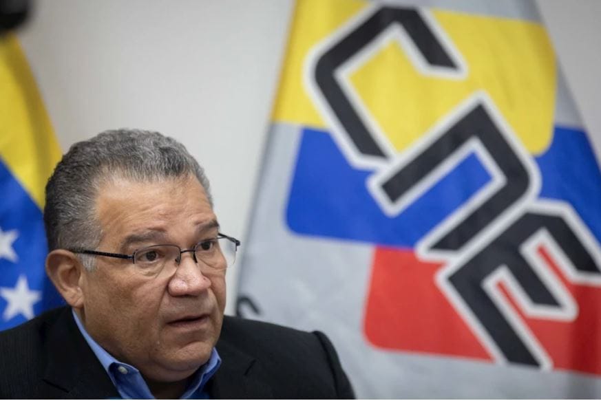 Enrique Márquez presenta al directorio del CNE propuesta sobre el voto del exterior
