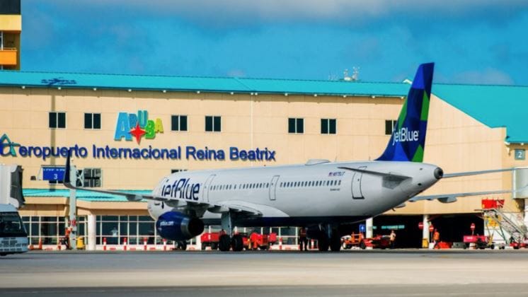 ¡Sigue la restricción! Países Bajos desmiente normalización de vuelos Aruba-Venezuela