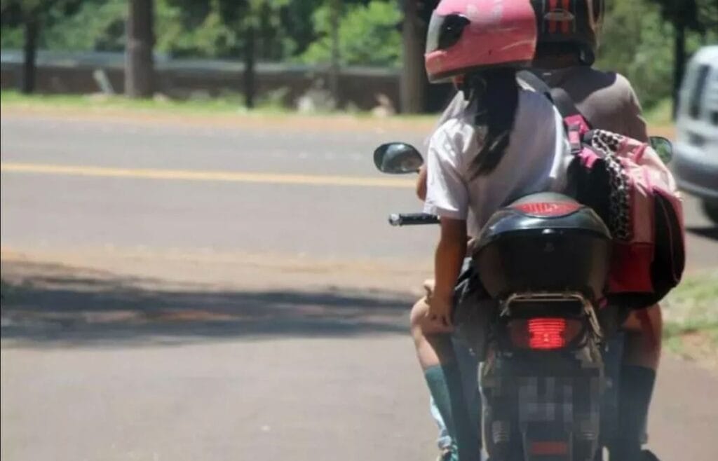 Alcalde de El Tigre firmó decreto que prohíbe trasladar niños y embarazadas en moto
