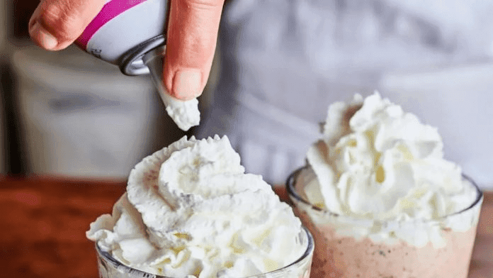 Prohíben venta de crema batida a menores de 21 años de edad (+Jóvenes drogándose)
