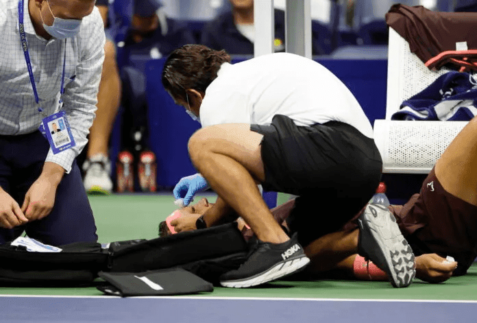 Rafael Nadal sufrió un raquetazo en la nariz en US Open