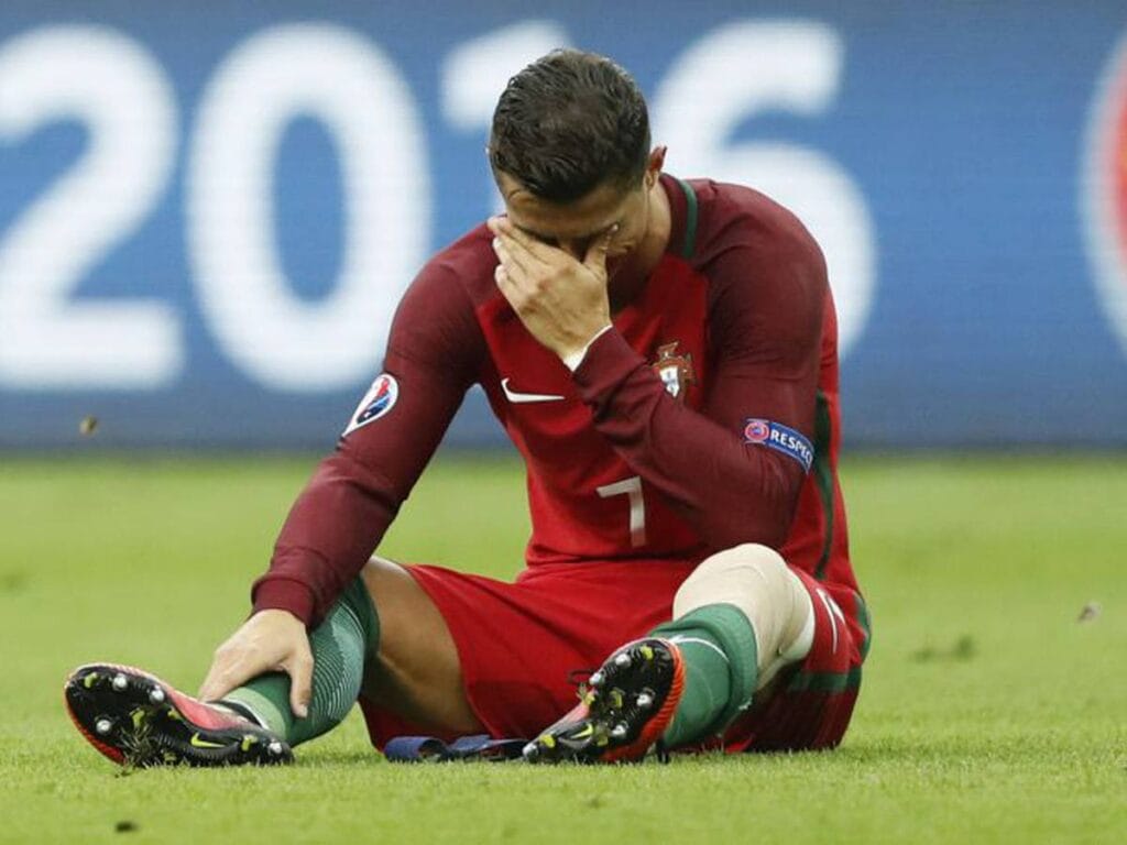 Cristiano Ronaldo sufre de depresión por el fallecimiento de su hijo