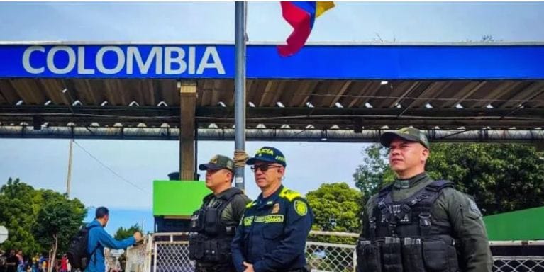 Ministro de Defensa colombiano denunció corrupción militar en frontera con Venezuela