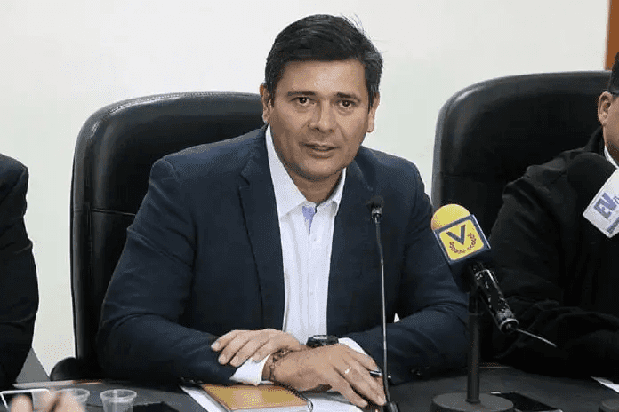 Freddy Superlano: Quien gane las primarias de la oposición tendrá el apoyo de los demás precandidatos