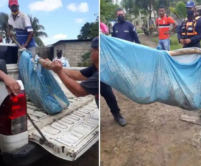 Encuentra el cadáver de una joven acuchillada y acusan a su familia de haberla entregado