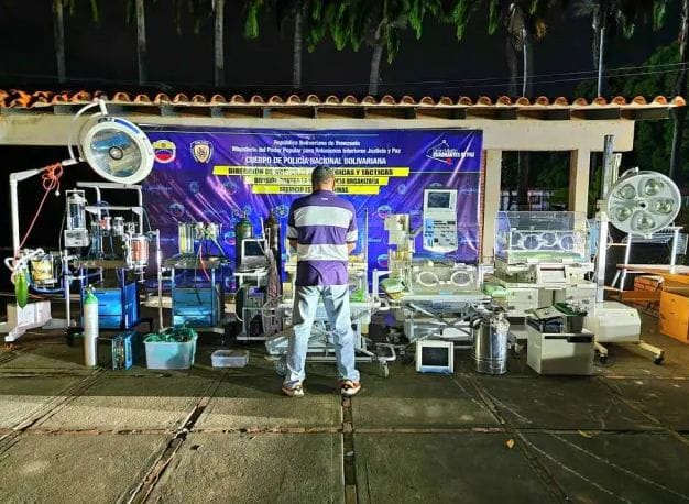Desmantelan “clínica privada” armada con equipos de hospitales públicos en Barinas