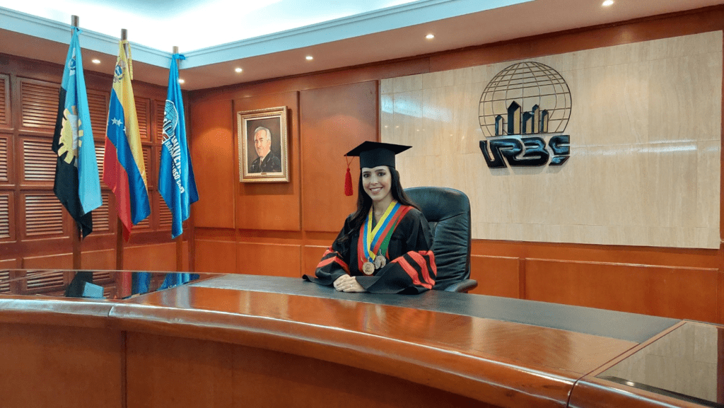 La Dra. Diana Belloso Montiel es designada como Rectora de URBE