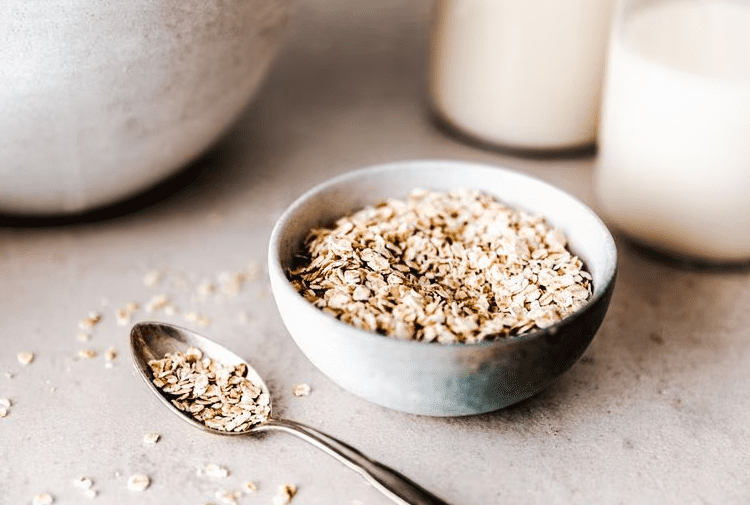 Agua de avena para bajar el colesterol y triglicéridos: esta es la manera correcta de prepararla