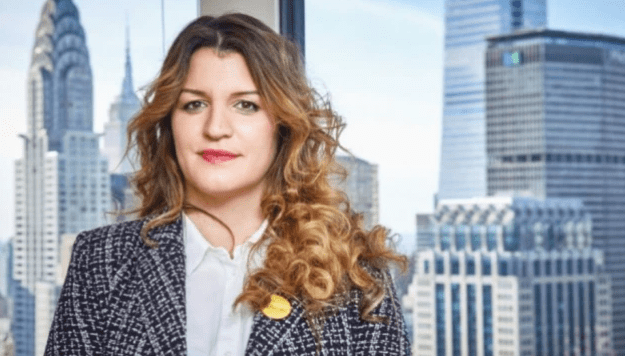 FOTOS| Filtras imágenes de la ministra de Macron que posó para Playboy