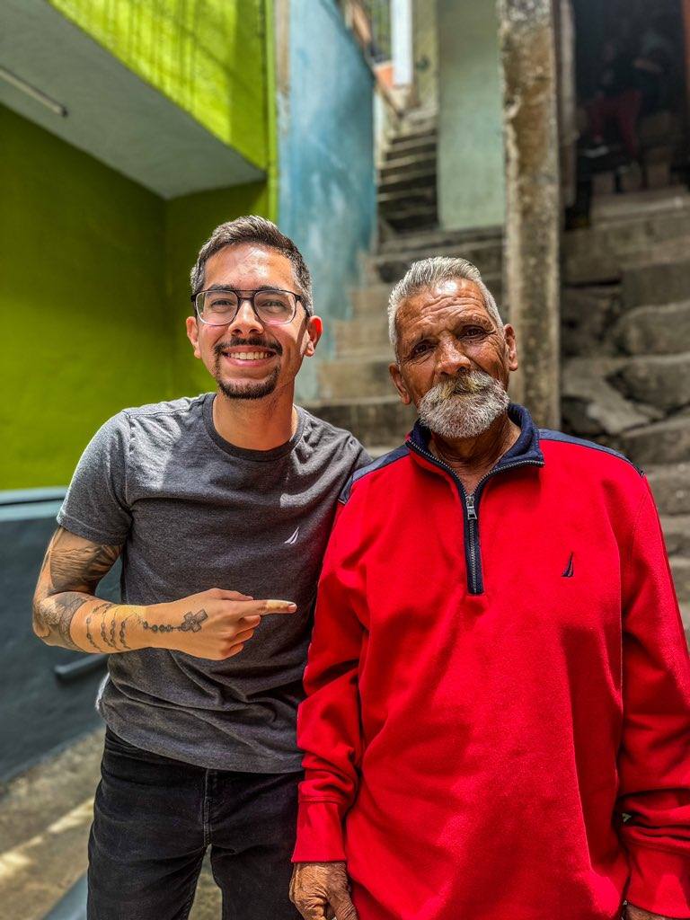 Conozca el antes y después de un indigente que había sido golpeado en Petare
