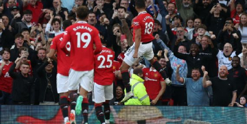 El United goleó al Chelsea y aseguró su cupo a Champions
