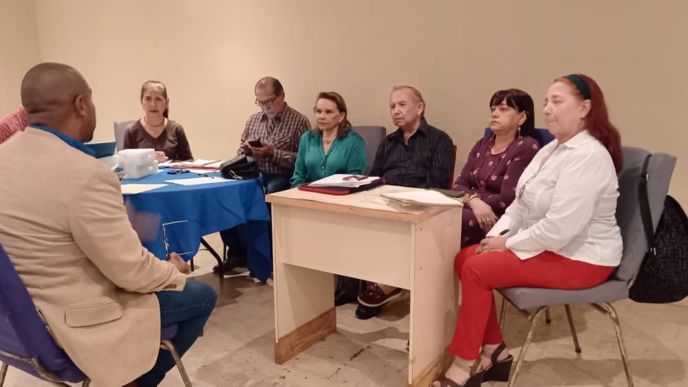 ¡RUMBO A LAS ELECCIONES PRIMARIAS! Partidos políticos opositores proponen creación de comandos familiares en el exterior