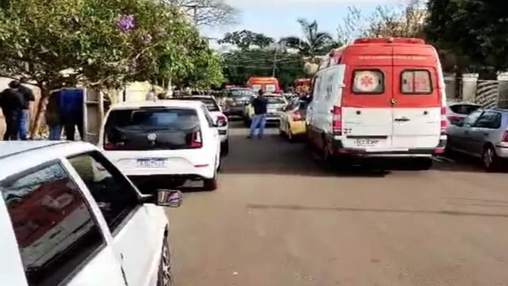 Al menos una estudiante muerta y otro herido de gravedad por ataque armado en escuela de Brasil (Videos)