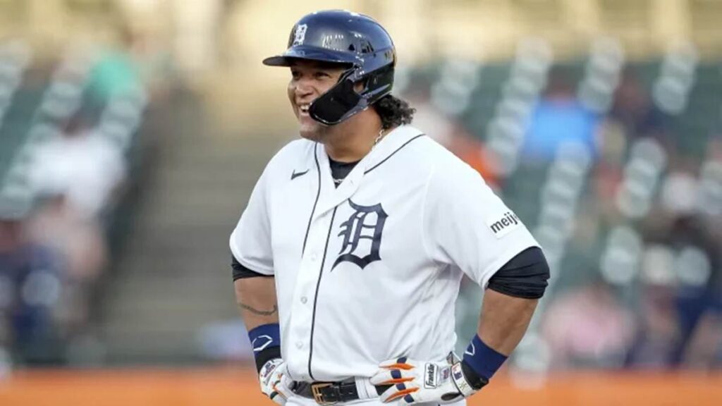 ¡ORGULLO VENEZOLANO! Miguel Cabrera superó en hits a Dave Winfield