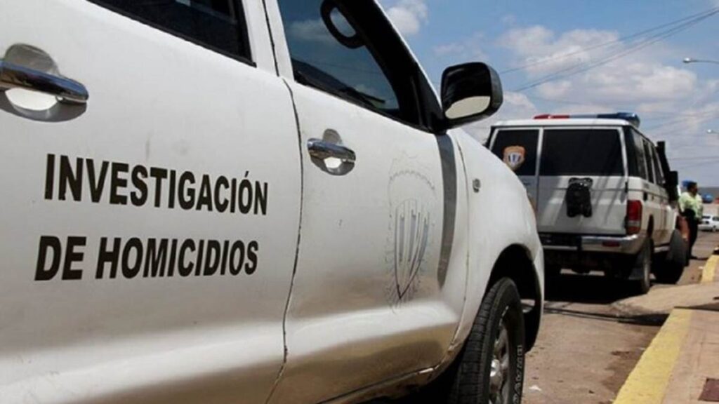 Hallan el cadáver de una mujer con múltiples signos de violencia en El Valle