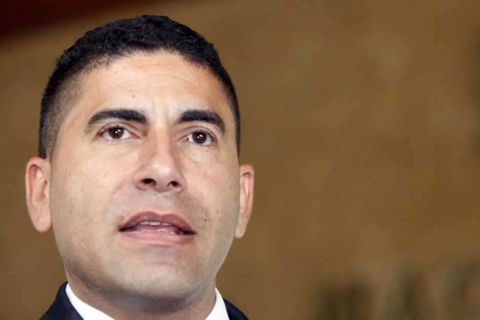 Dirigente opositor Luis Ratti afirma que las “primarias no van” y que ofrecerá declaraciones desde la Sala Electoral del TSJ
