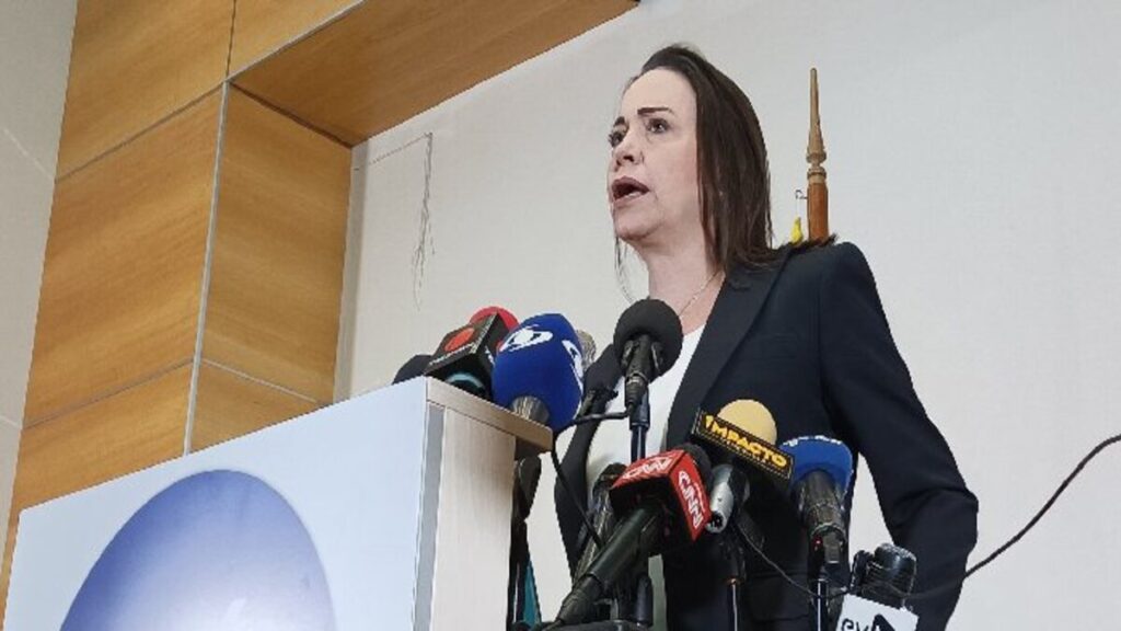 María Corina Machado responde sobre una posible candidatura por consenso