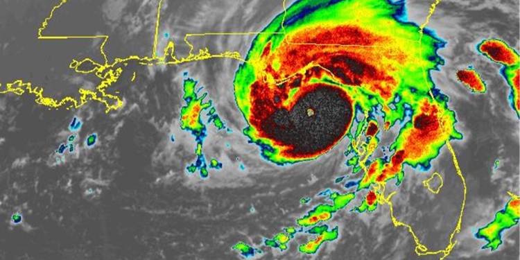 Huracán Idalia toca tierra en Florida con vientos de 200 kilómetros por hora: hay inundaciones y corte de energía masivos (Video)
