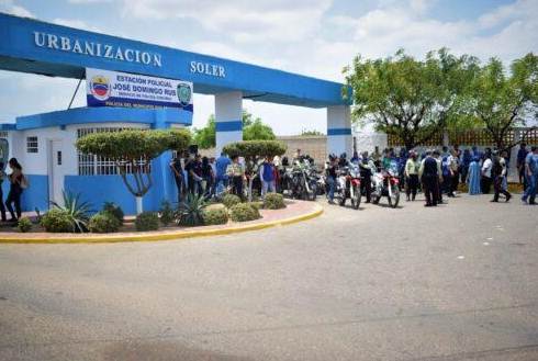 Yukpas toman terreno de Corporación Soler y desvalijan maquinarias (Videos)