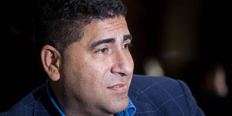 X suspende temporalmente la cuenta Luis Ratti: «Nosotros nunca andamos diciendo mentiras» (Video)